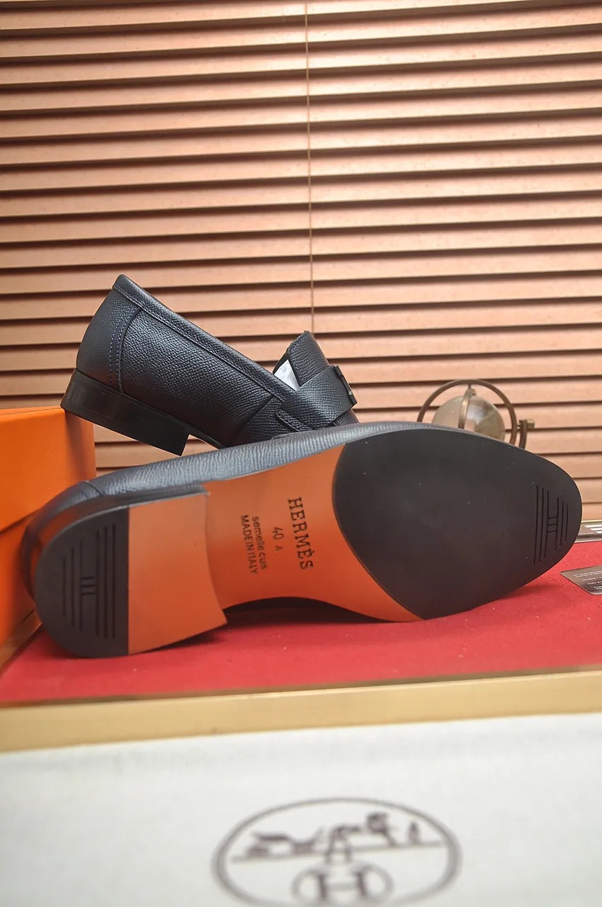 Men's shoes💰540💶[HERMES] (cowhide lining)🍀Italian top luxury🍀He does not pursue novel styles and gorgeous colors, but attracts the favor of successful men with his flawless, elegant and classic style. Formal leather shoes This very comfortable, simple and stable style allows you to easily match any style! The pattern is absolutely 1:1 refined from the original case, and we strive for excellence in materials, imported cowhide + cowhide lining💪💪💪extraordinary texture👍! .Code number: 39-45 (45 customized)